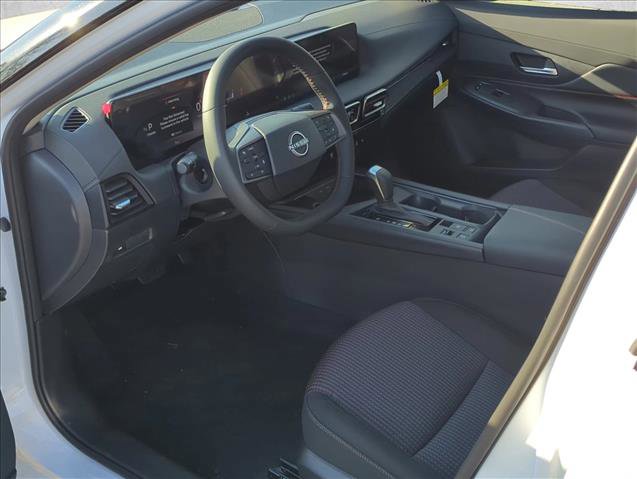 New 2026 Nissan Sentra SR w/ Floor Mat Package image 8