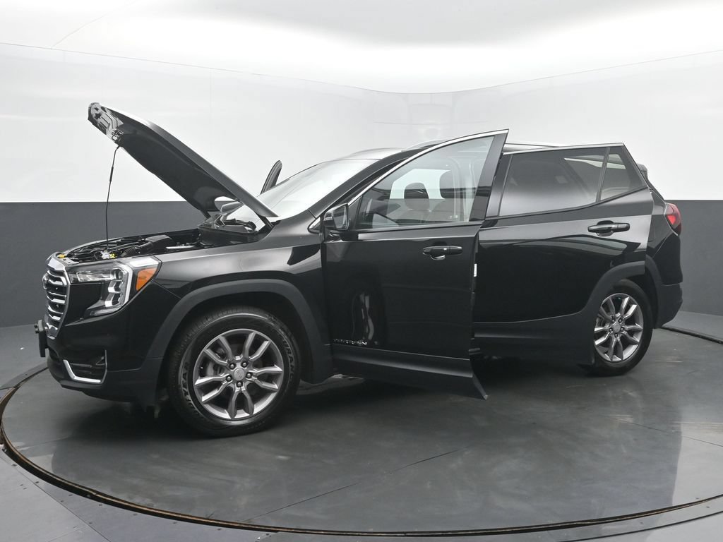 Used 2024 GMC Terrain SLT AWD/4WD image 53