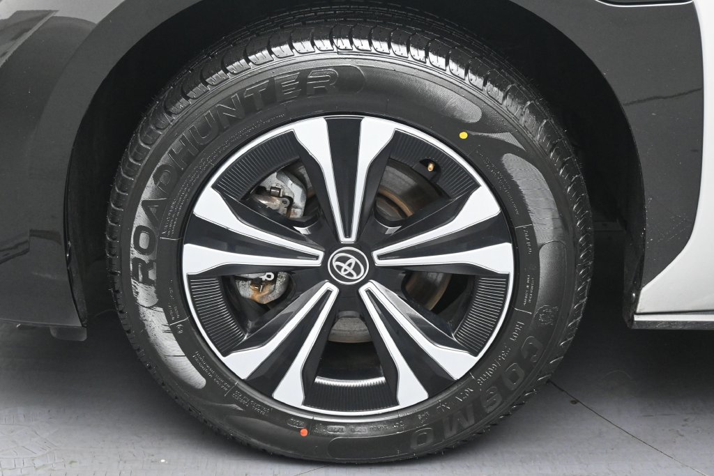 Used 2024 Toyota bZ4X FWD w/ Weather Package image 13