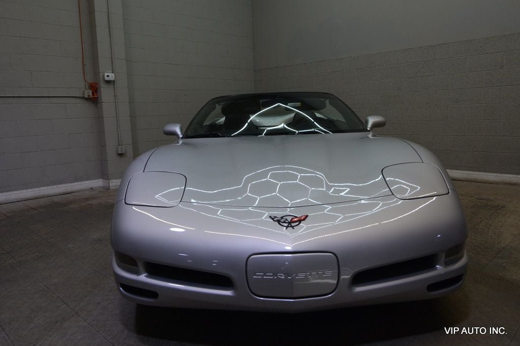 Used 2000 Chevrolet Corvette Convertible w/ Memory Pkg RWD image 21