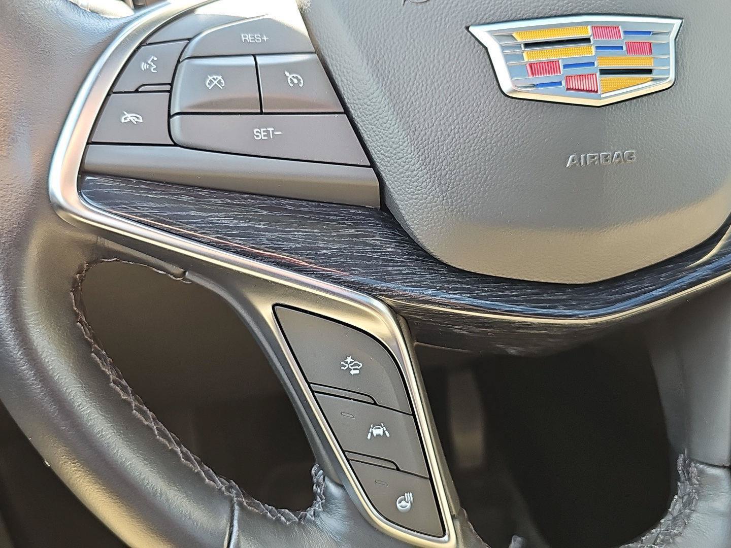 Used 2023 Cadillac XT5 Premium Luxury AWD/4WD image 23