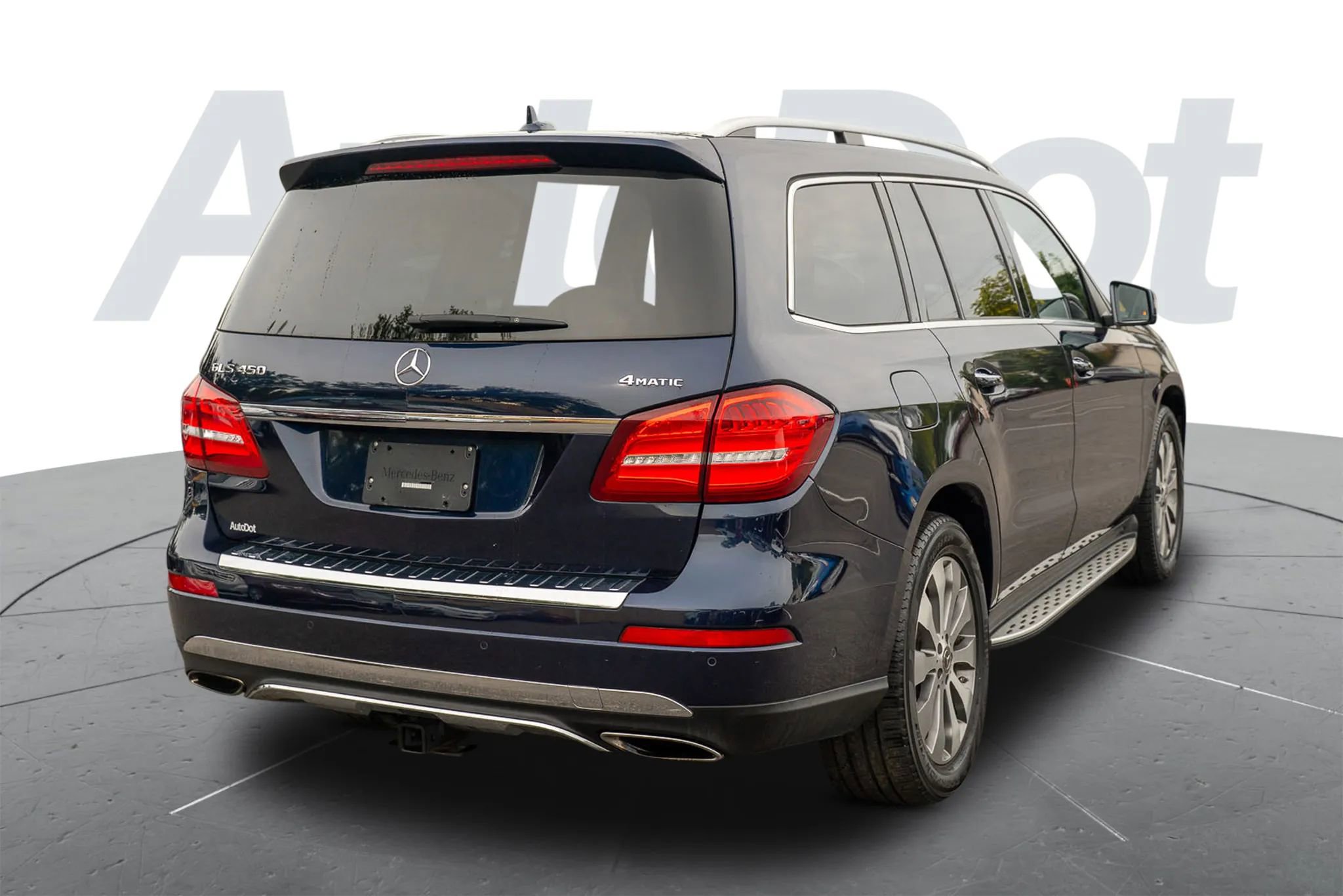 Used 2017 Mercedes-Benz GLS 450 GLS 450 Sport Utility 4D image 3