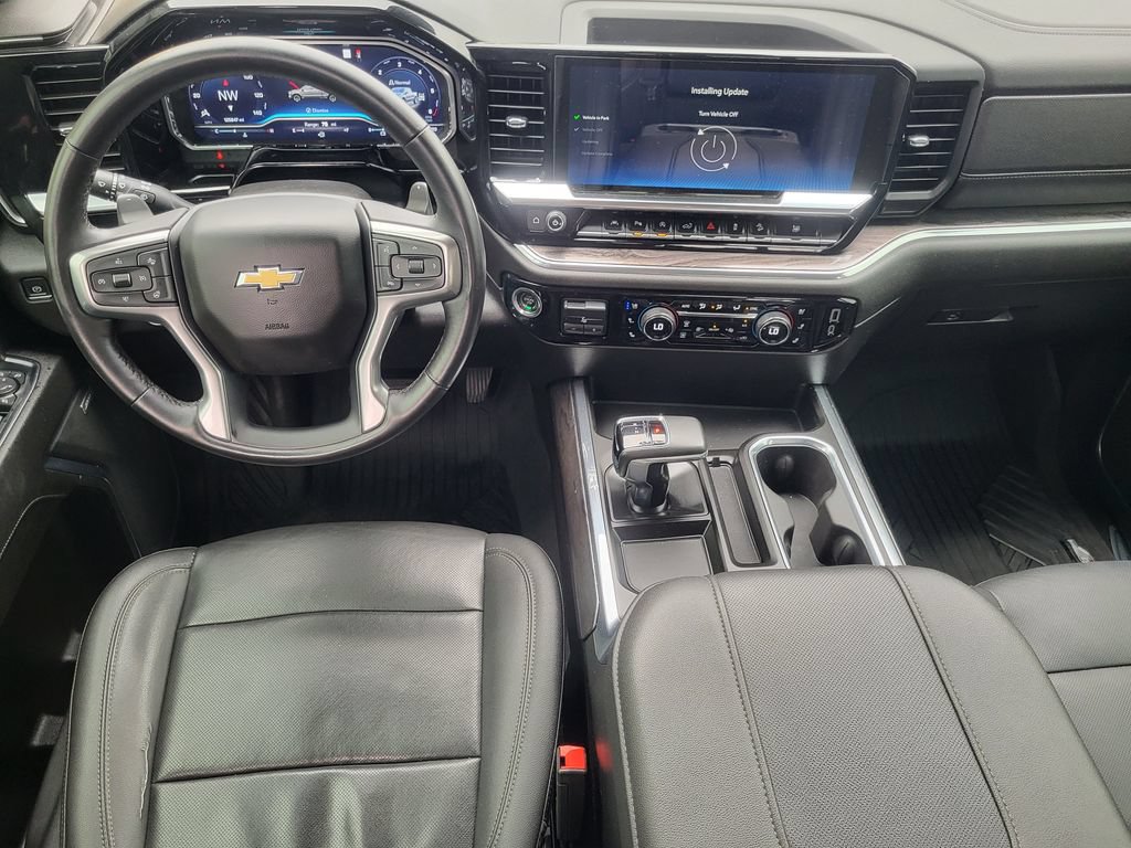 Used 2023 Chevrolet Silverado 1500 LTZ w/ LTZ Premium Package AWD/4WD image 31