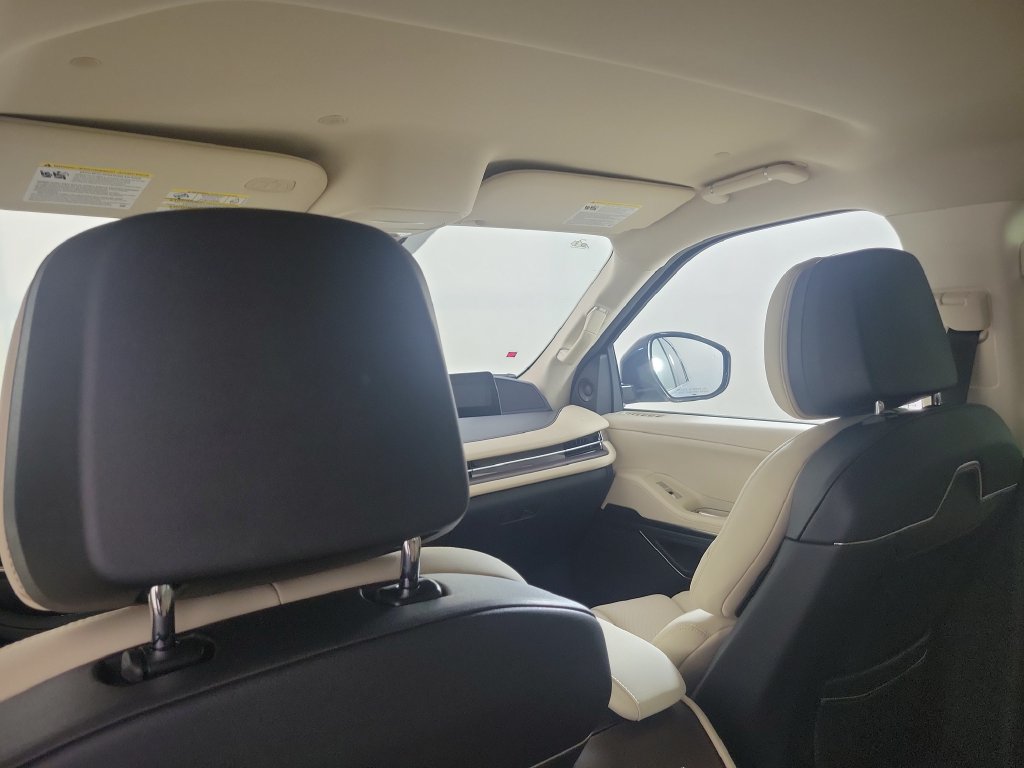 New 2027 Lincoln Navigator Premiere RWD image 15