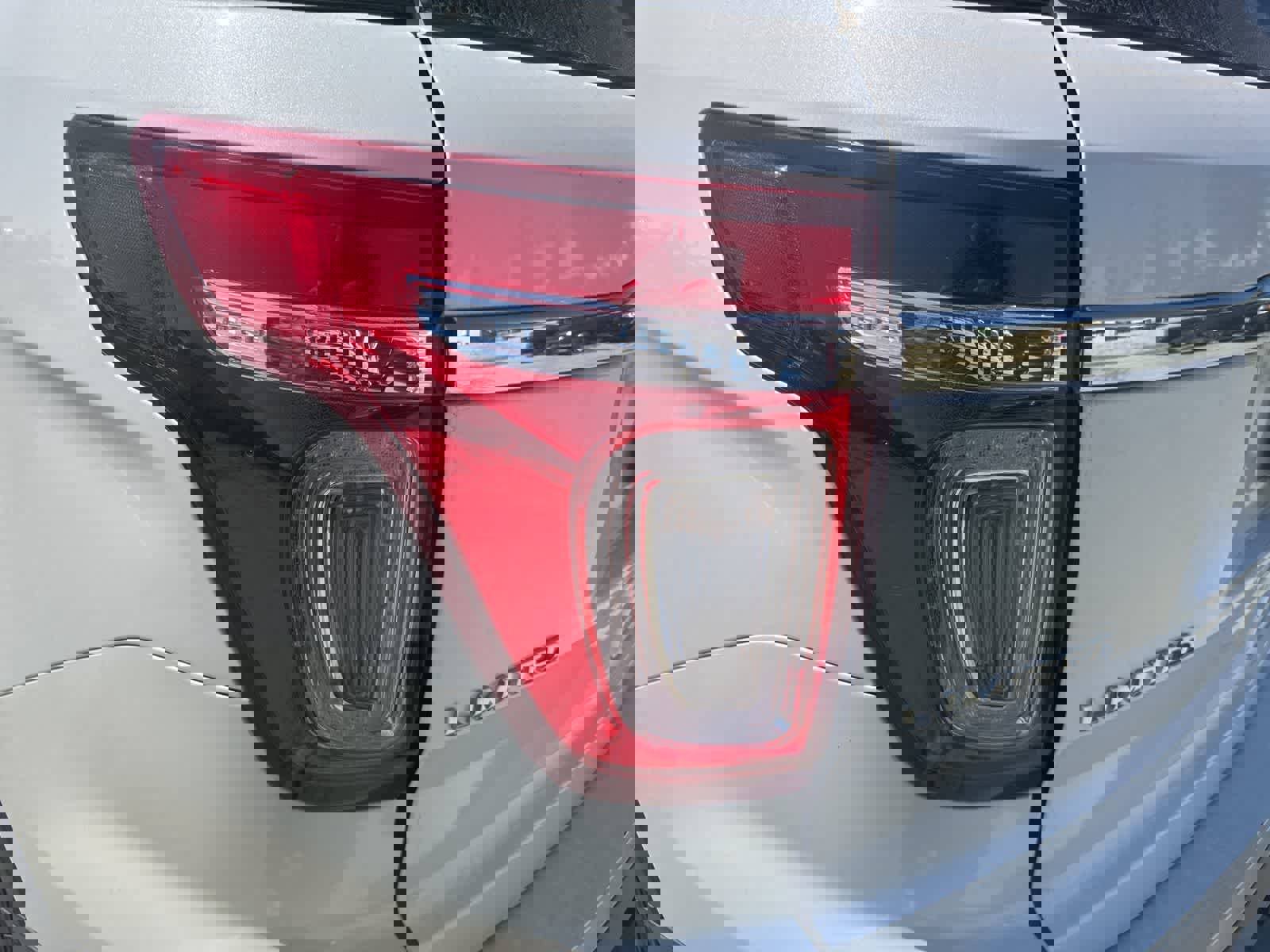 Used 2013 Ford Explorer Limited image 10