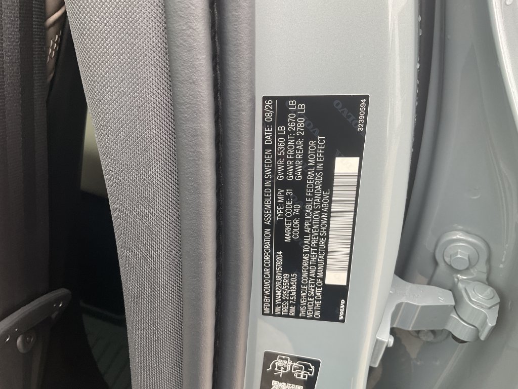New 2027 Volvo XC60 B5 Core AWD/4WD image 33