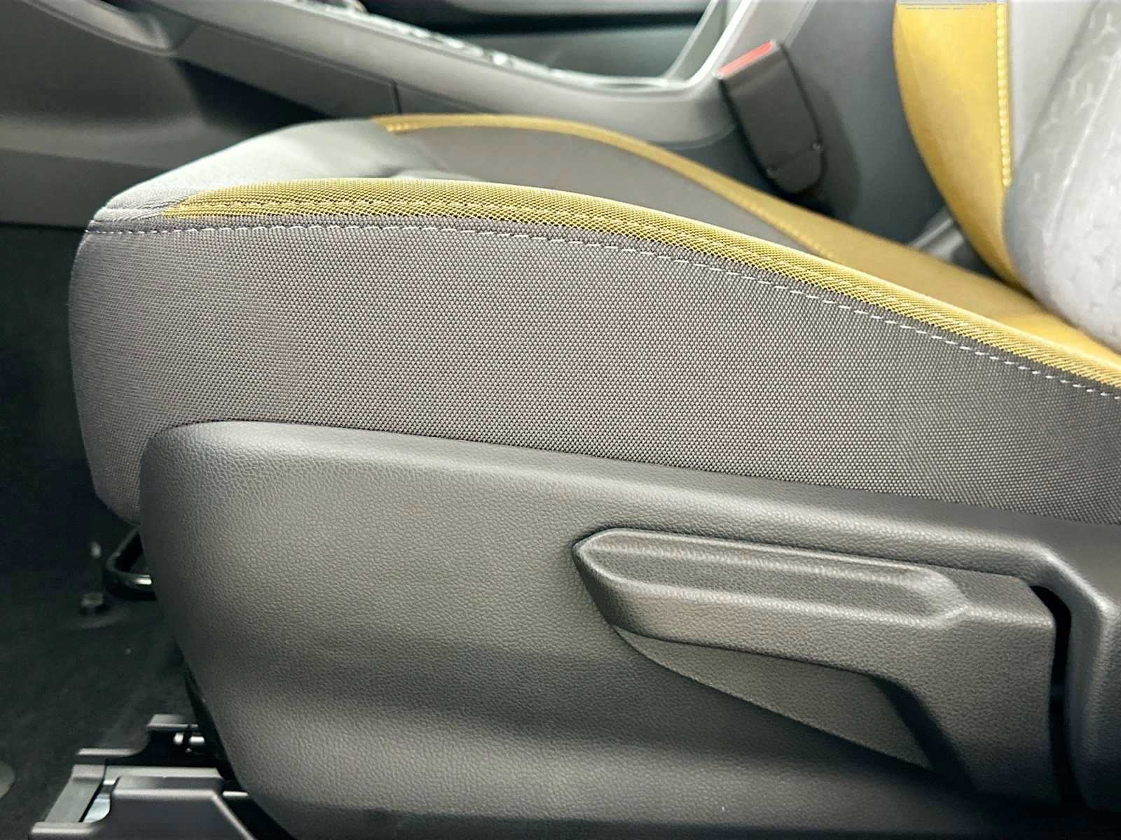 Certified 2025 Subaru Crosstrek 2.5i Sport w/ Crosstrek Mirror Package AWD/4WD image 17