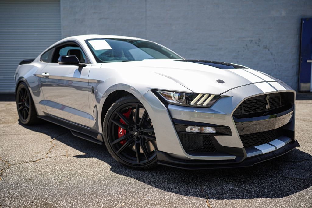 Used 2020 Ford Mustang Shelby GT500 w/ Technology Package RWD image 9
