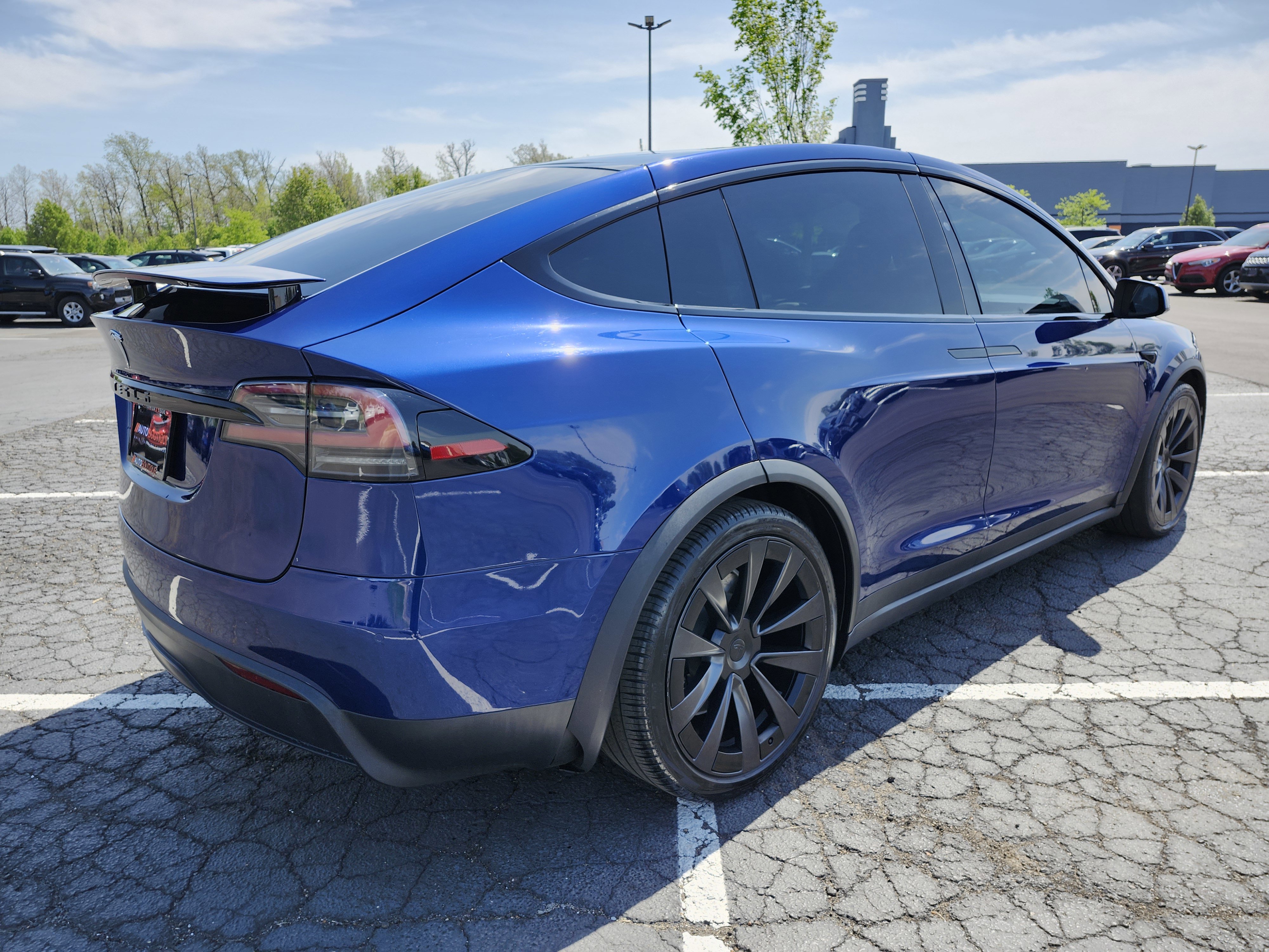 Used 2023 Tesla Model X image 17