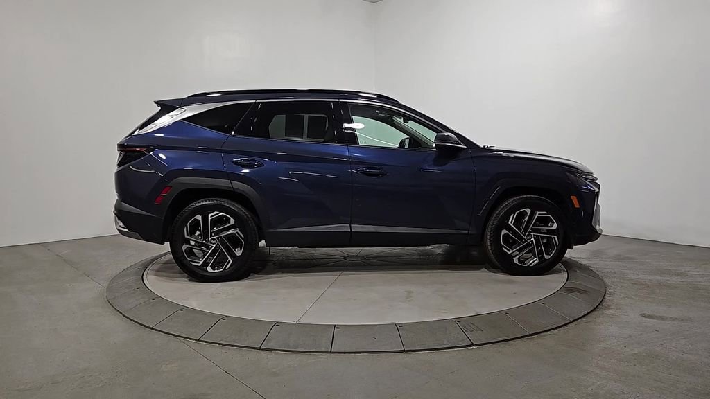 Certified 2025 Hyundai Tucson Limited image 7