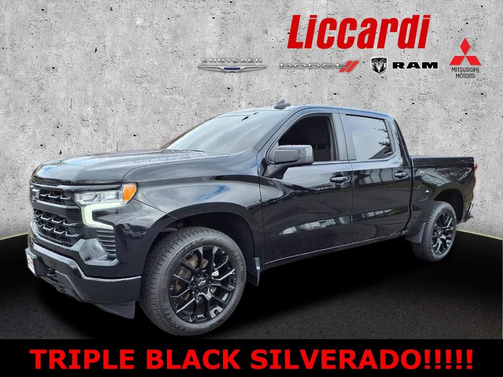 Used 2023 Chevrolet Silverado 1500 RST AWD/4WD image 4