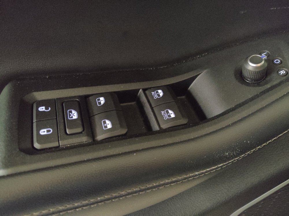 Used 2022 Jeep Grand Cherokee Limited RWD image 27