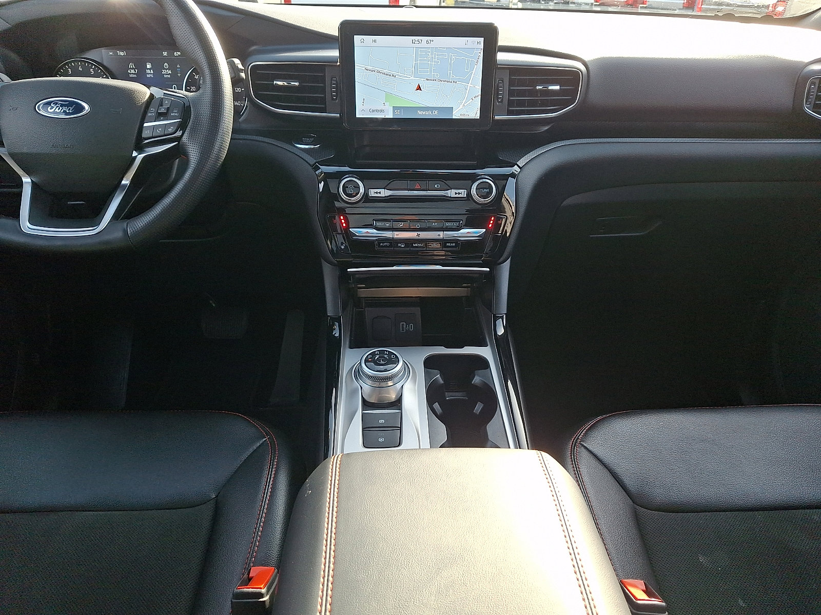 Certified 2022 Ford Explorer ST-Line image 15