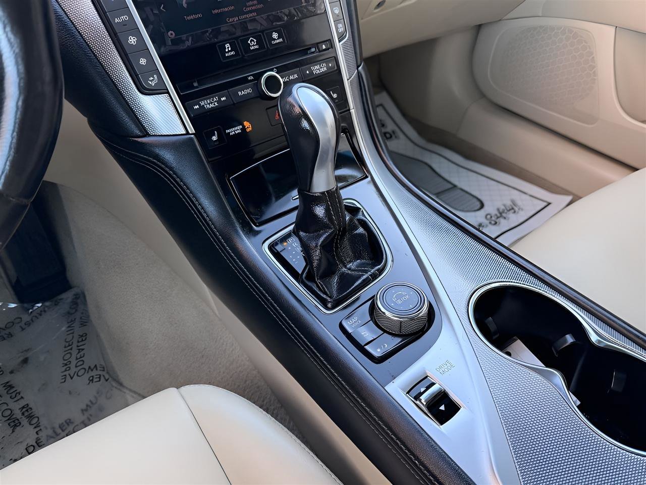 Used 2014 INFINITI Q50 Premium w/ Navigation Package AWD/4WD image 18
