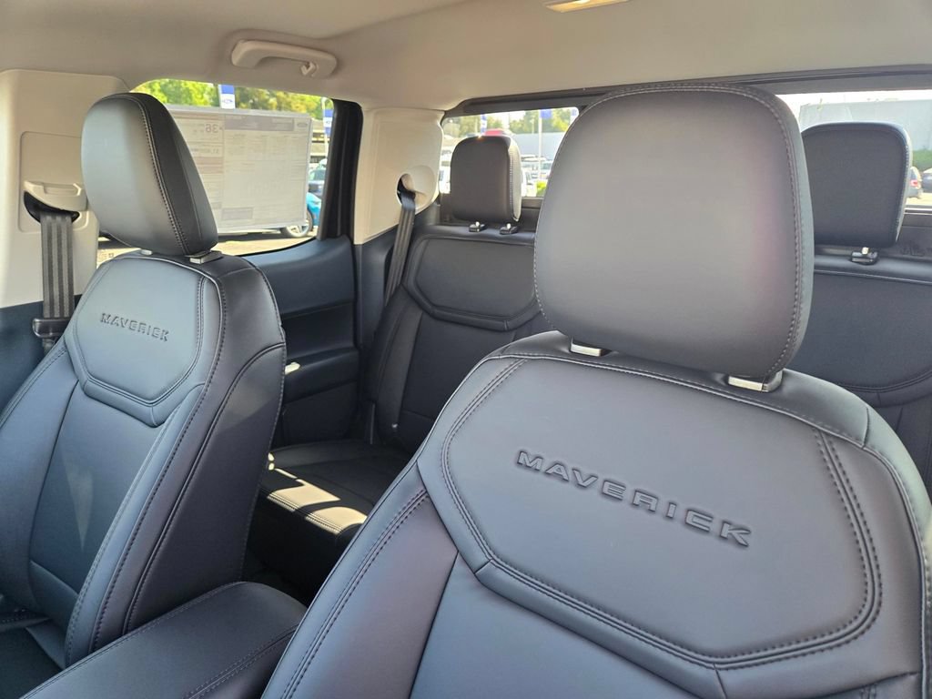 New 2026 Ford Maverick Lariat w/ Black Appearance Package AWD/4WD image 10