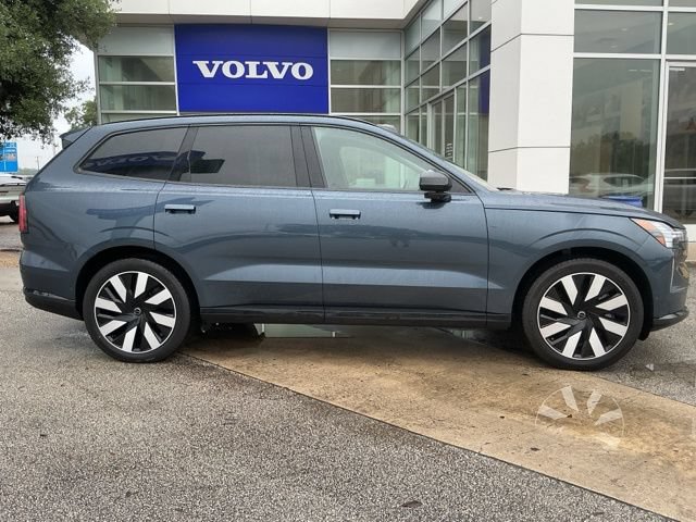 Certified 2025 Volvo EX90 Ultra AWD/4WD image 4