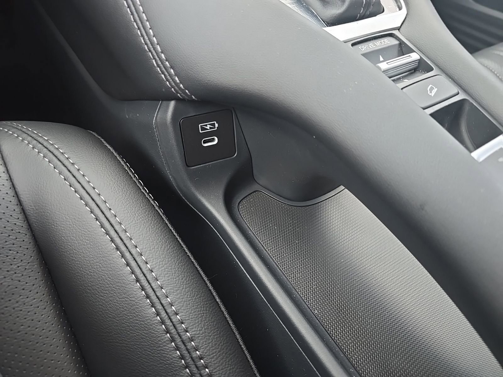 New 2026 Honda HR-V EX-L image 25