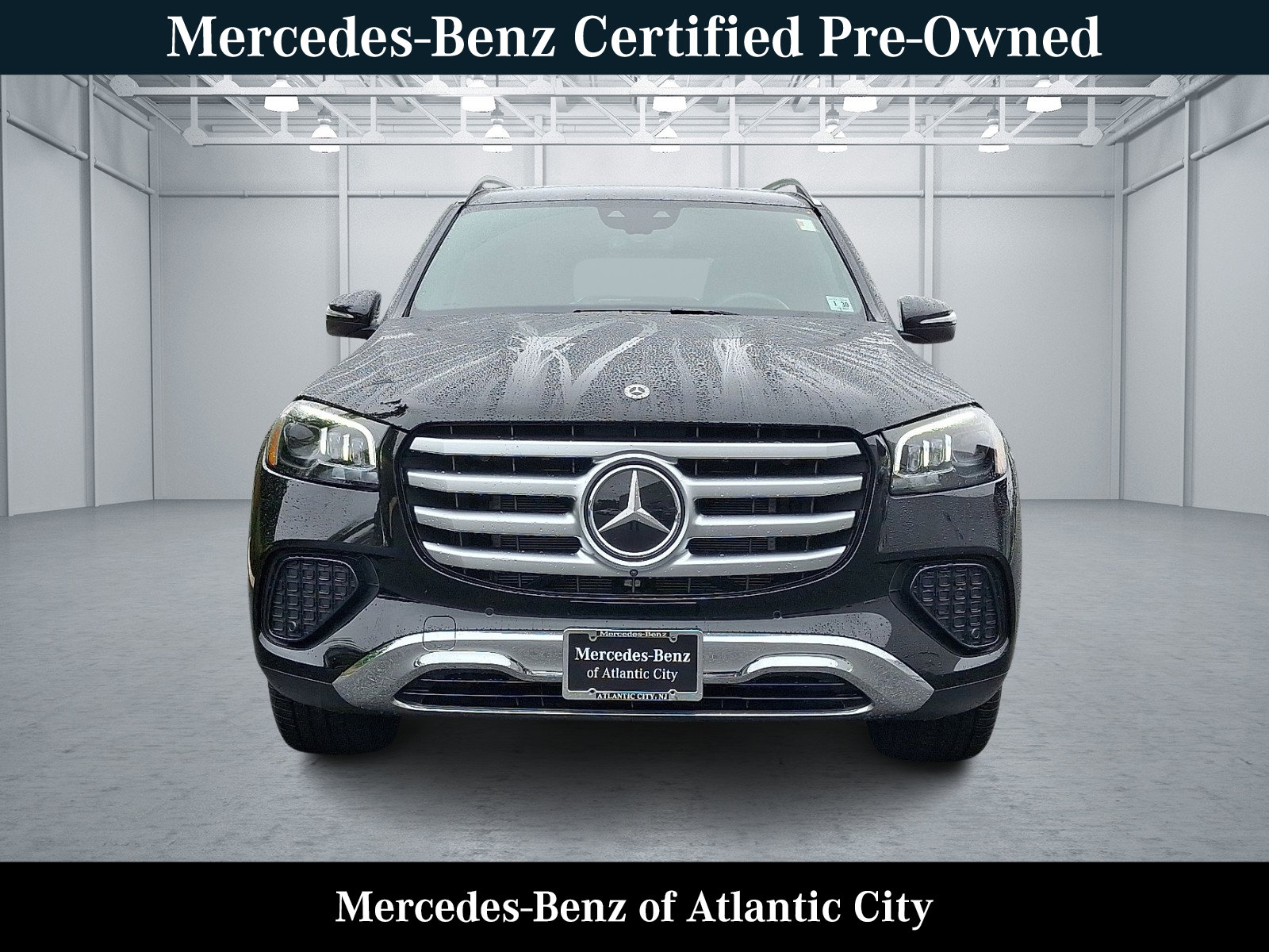 Used 2025 Mercedes-Benz GLS 450 4MATIC image 2