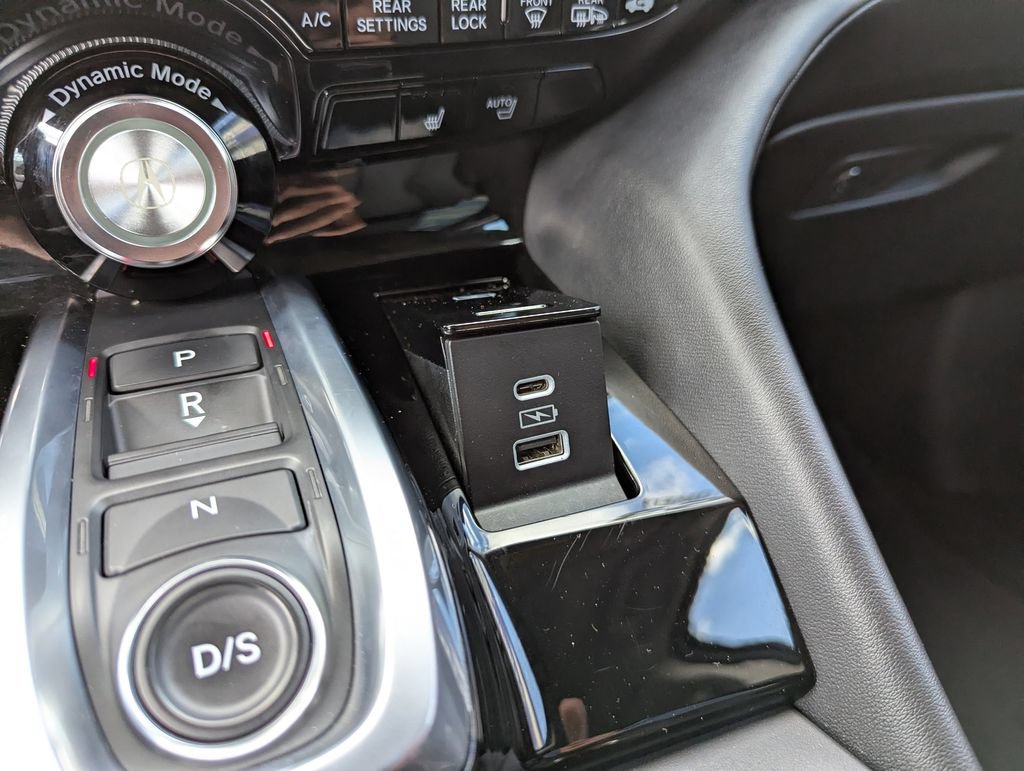 Used 2023 Acura MDX w/ Technology Package AWD/4WD image 25