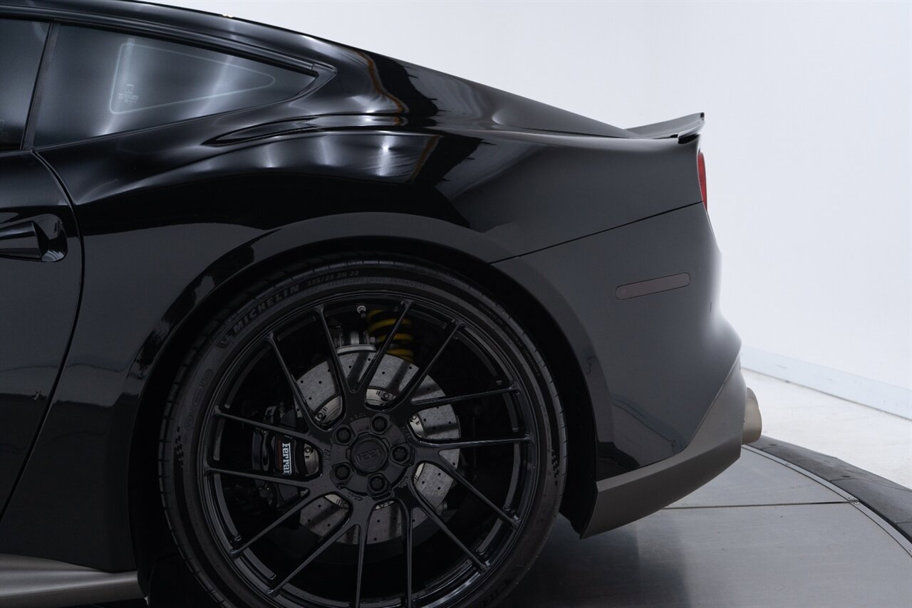 Used 2014 Ferrari F12 Berlinetta RWD image 26