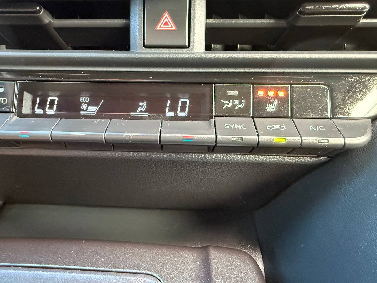 Used 2023 Toyota Crown AWD/4WD image 36