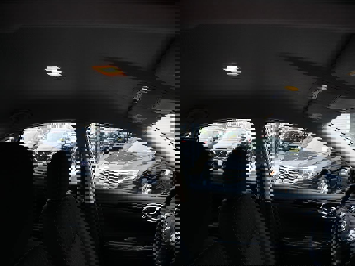 Used 2018 Nissan Sentra SV image 29