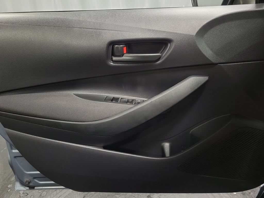 Used 2023 Toyota Corolla LE FWD image 22