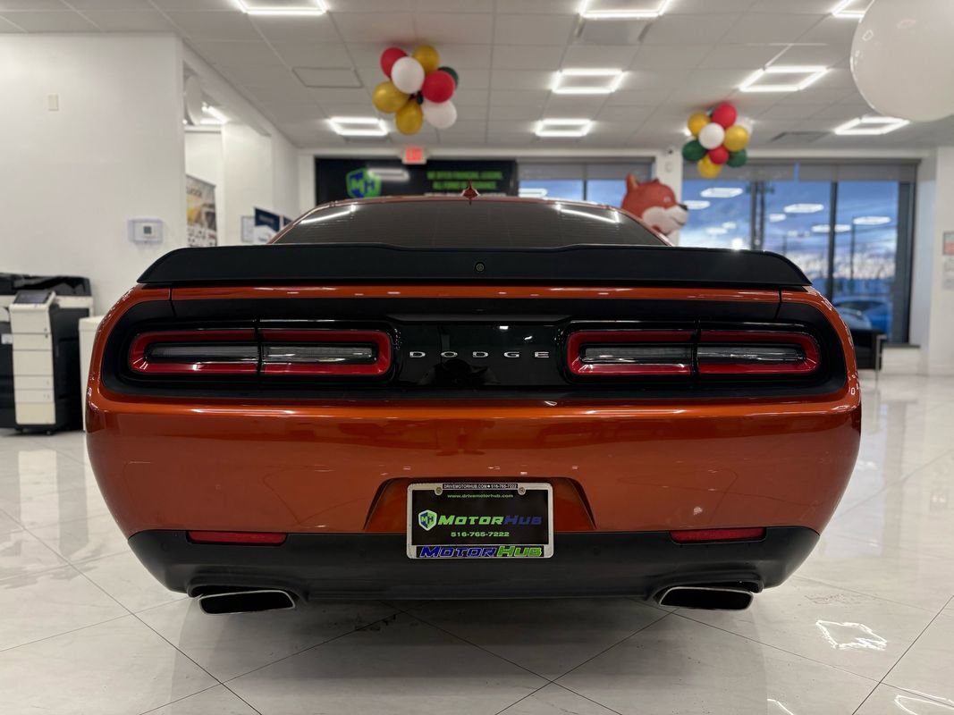 Used 2020 Dodge Challenger R/T Scat Pack image 11