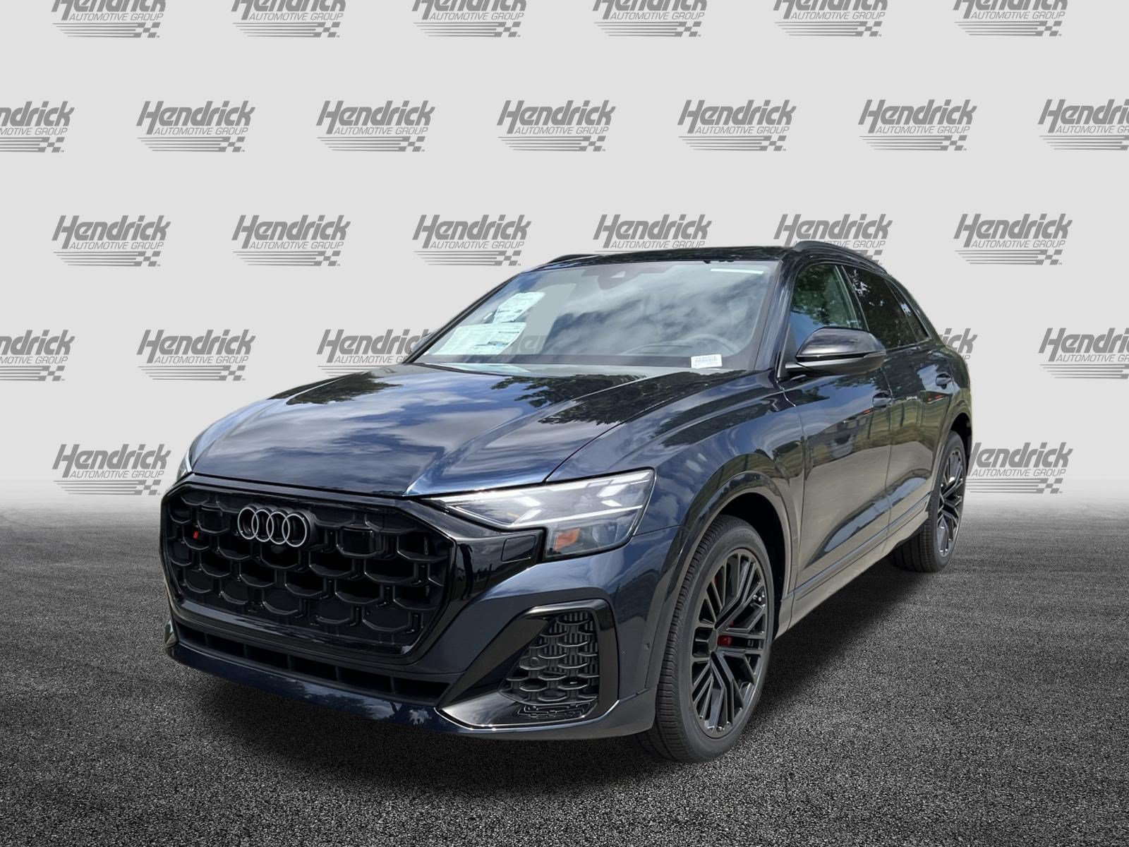 New 2026 Audi SQ8 Prestige AWD/4WD image 5