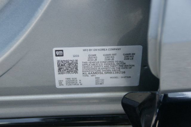 Used 2024 Buick Encore GX Sport Touring FWD image 37