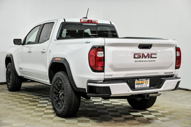 New 2026 GMC Canyon Elevation w/ Convenience Package image 4