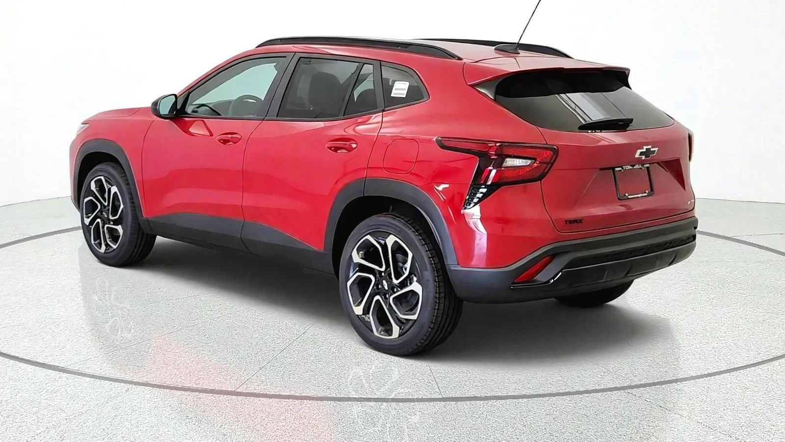 New 2026 Chevrolet Trax RS w/ Driver Confidence Package FWD image 6