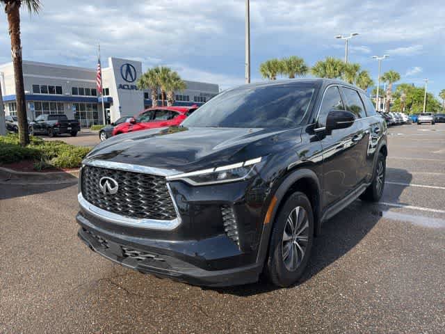 Used 2023 INFINITI QX60 Pure FWD image 2