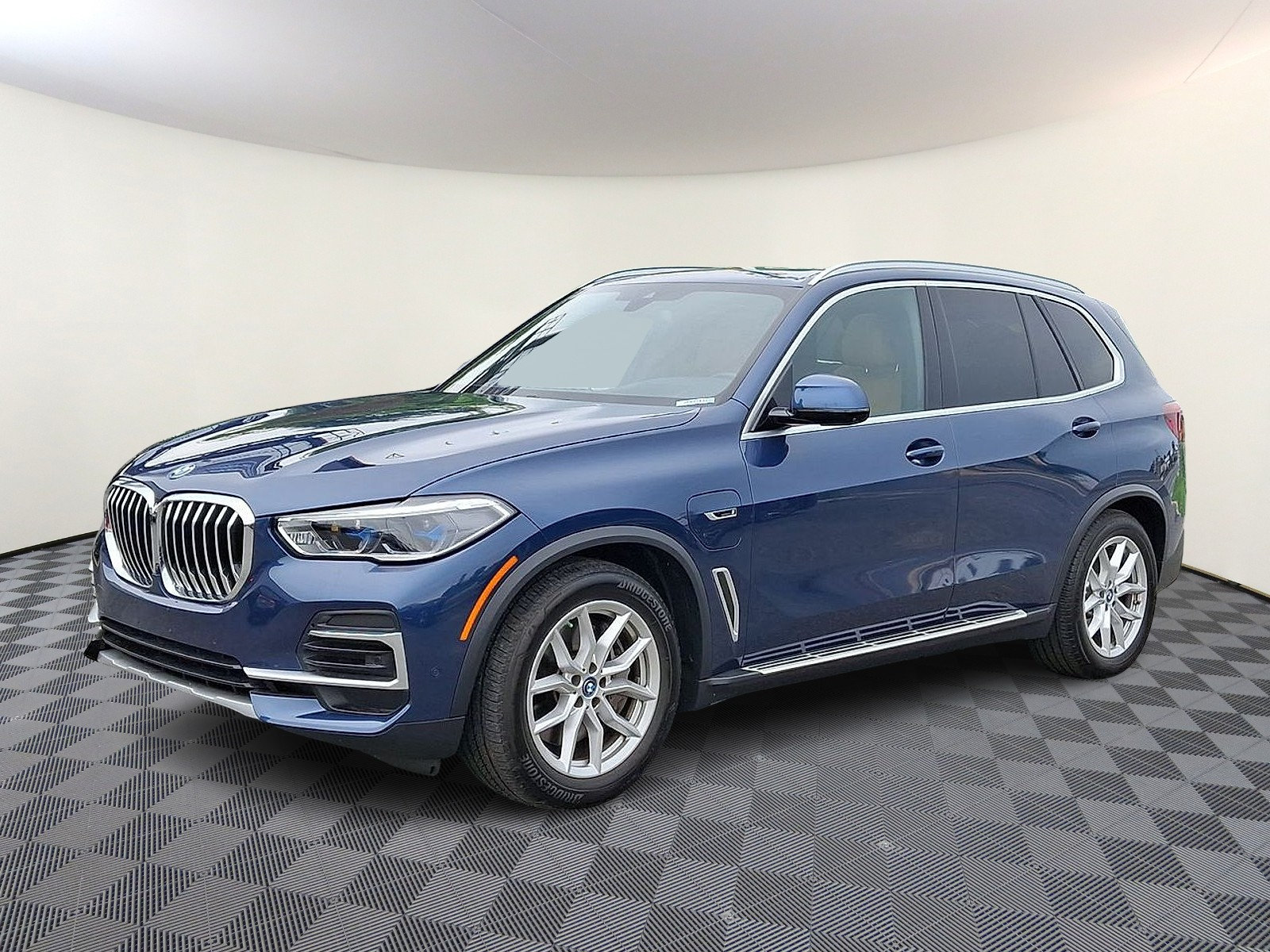 Used 2023 BMW X5 xDrive45e w/ Executive Package