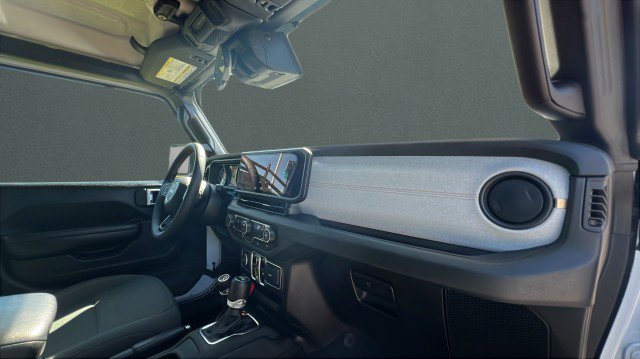 Used 2024 Jeep Wrangler Sport image 18