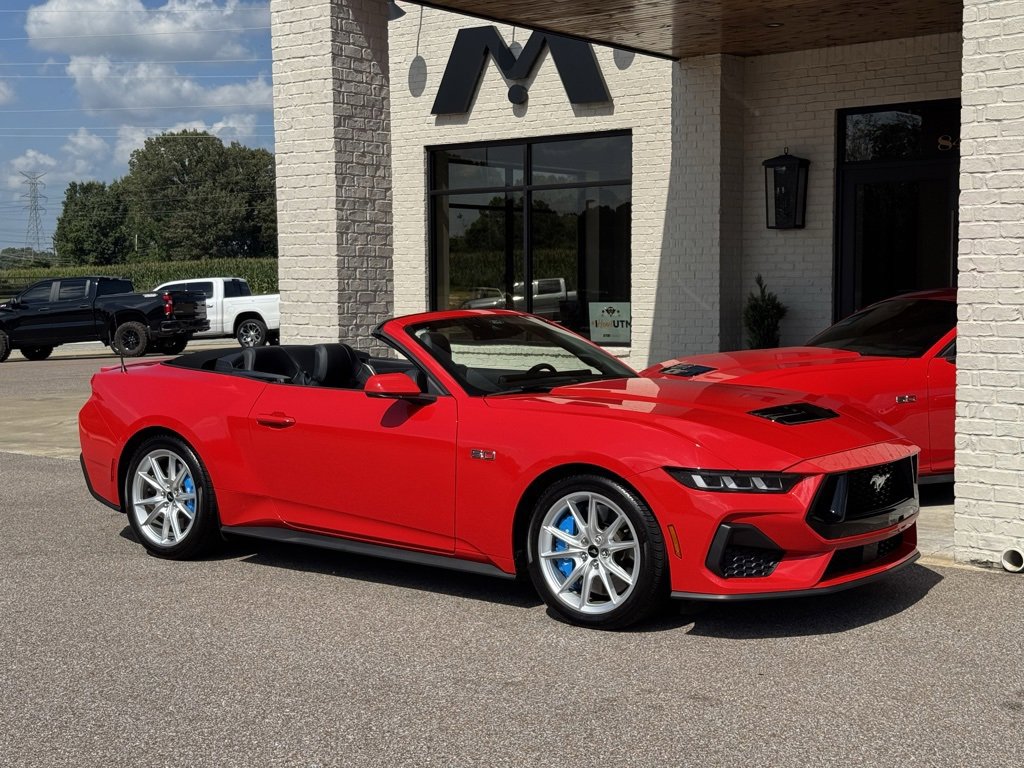 Used 2024 Ford Mustang GT Premium image 1