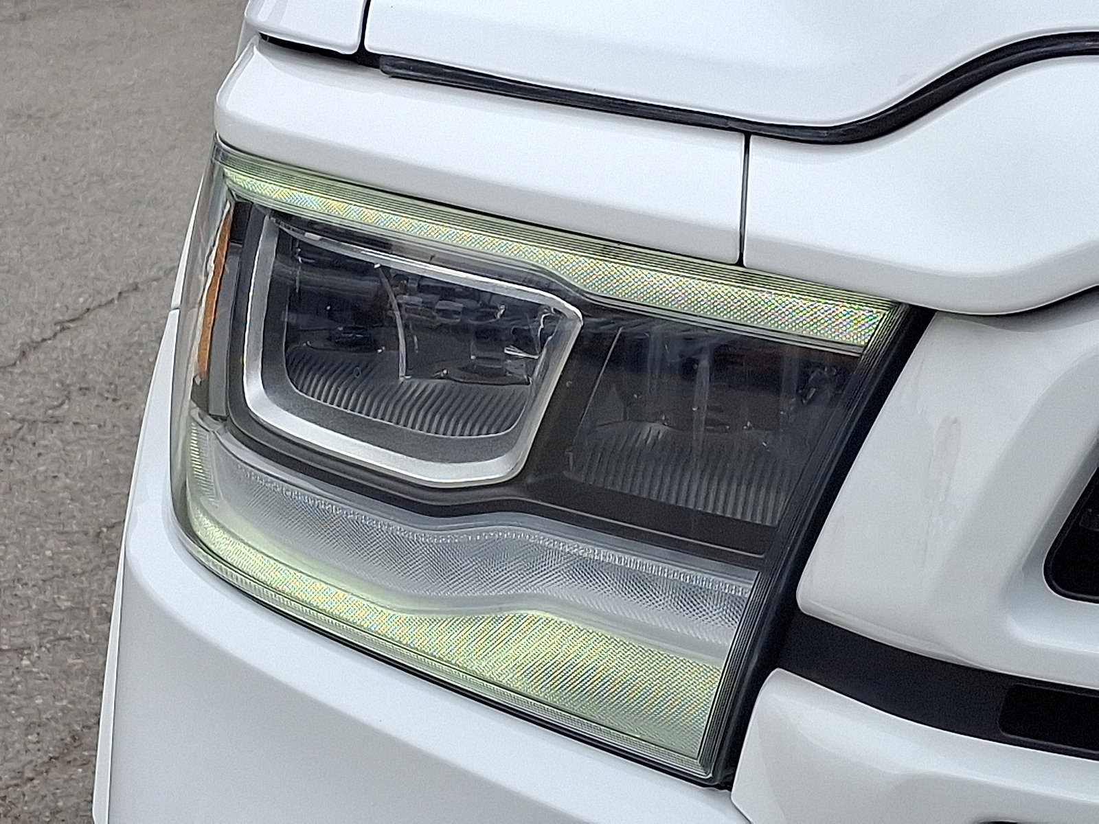 Used 2021 RAM 1500 Laramie w/ Sport Appearance Package image 9