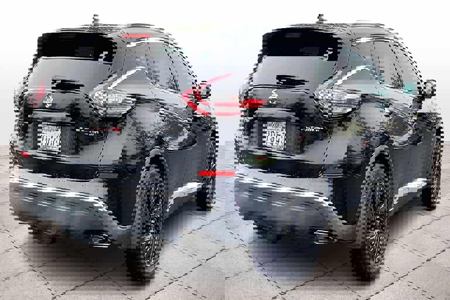 Used 2017 Nissan Murano Platinum w/ Platinum Technology Package image 14