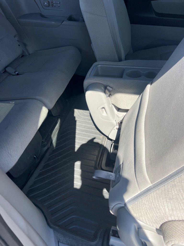 Used 2016 Honda Odyssey SE image 16