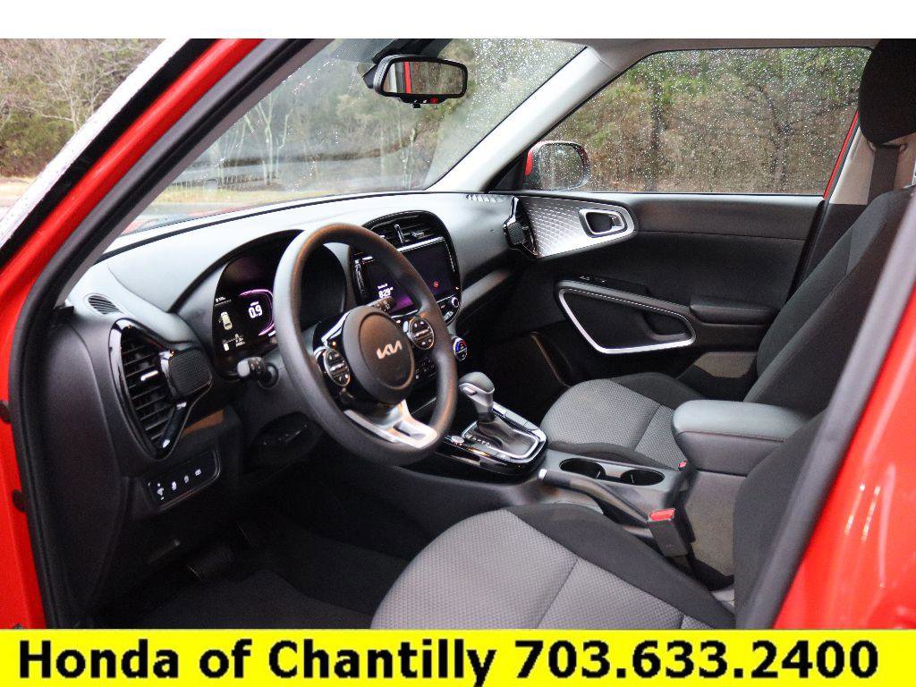 Used 2023 Kia Soul S image 21