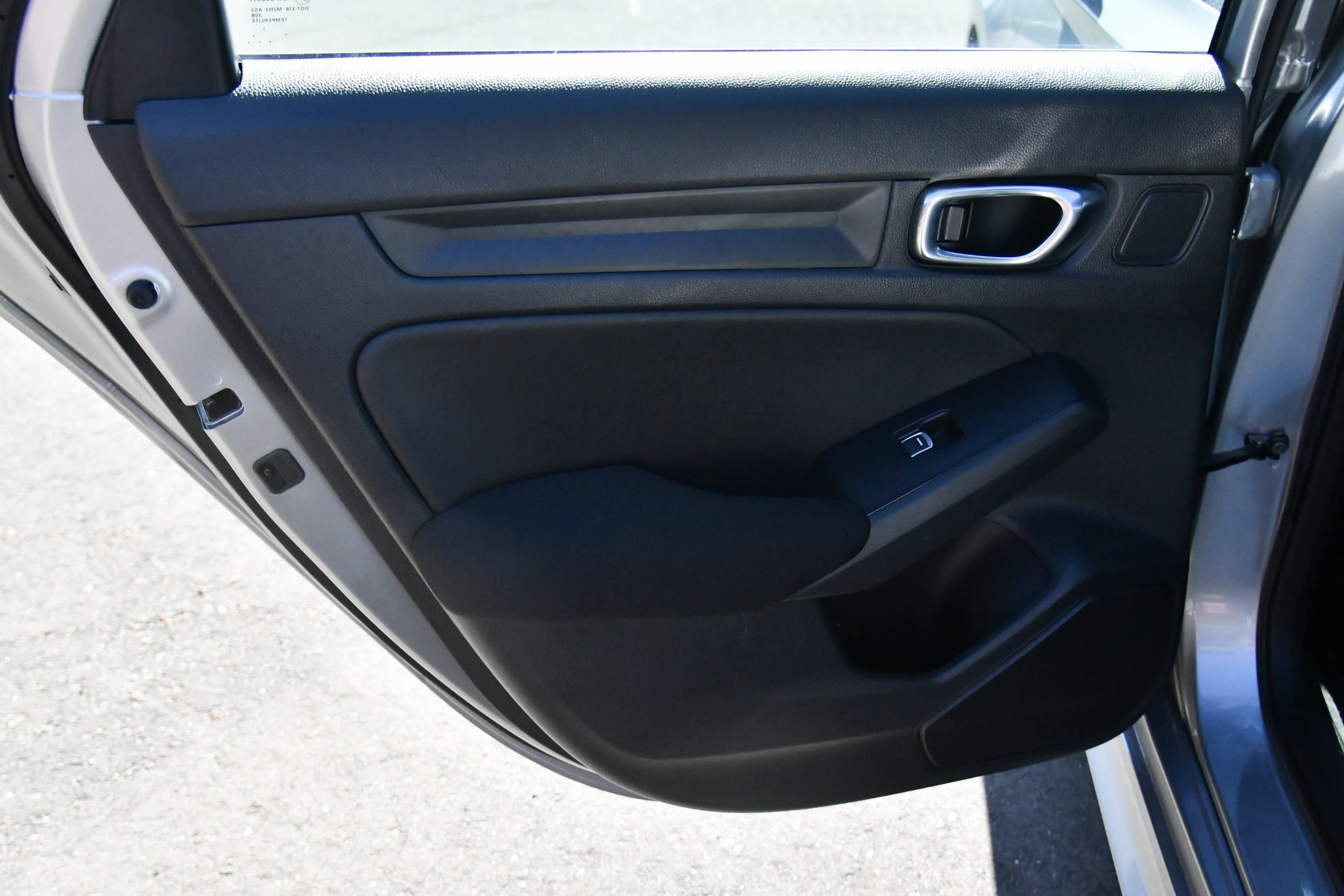 Used 2025 Honda Civic LX image 33