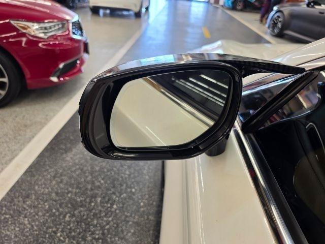 Used 2018 INFINITI Q60 3.0t Luxe w/ Sensory Package 3.0T Luxe AWD/4WD image 37