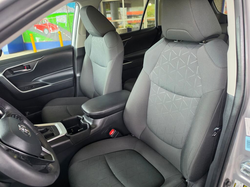 Used 2024 Toyota RAV4 XLE w/ Convenience Package AWD/4WD image 21