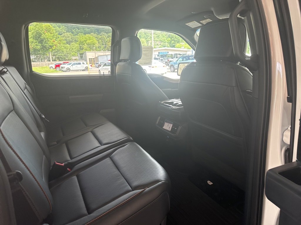 New 2025 Ford F150 Lariat w/ Equipment Group 501A Mid image 23