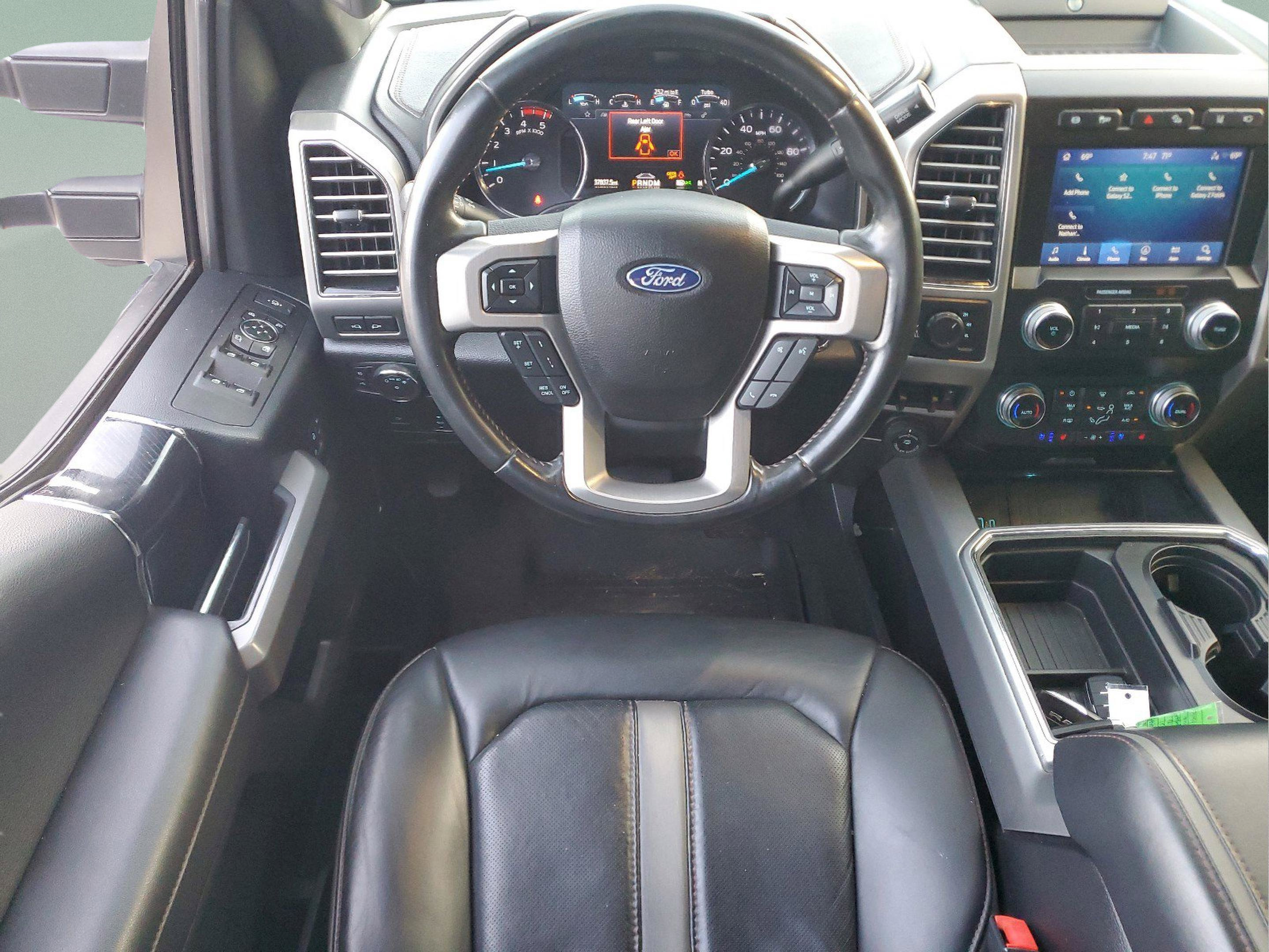 Used 2021 Ford F350 Platinum w/ Tremor Off-Road Package AWD/4WD image 8