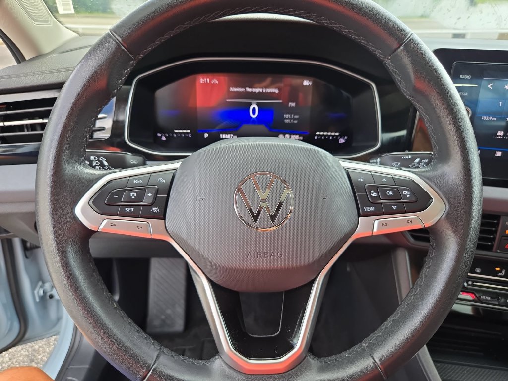 Used 2026 Volkswagen Jetta SE FWD image 23