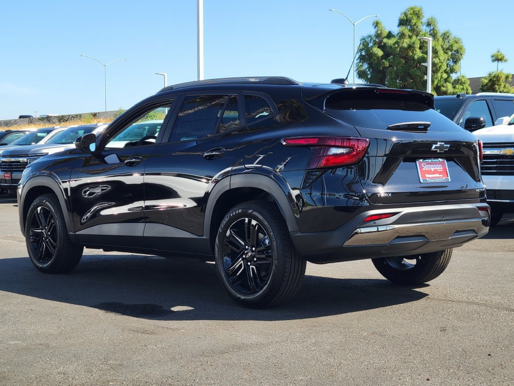 New 2026 Chevrolet Trax ACTIV w/ Driver Confidence Package FWD image 2