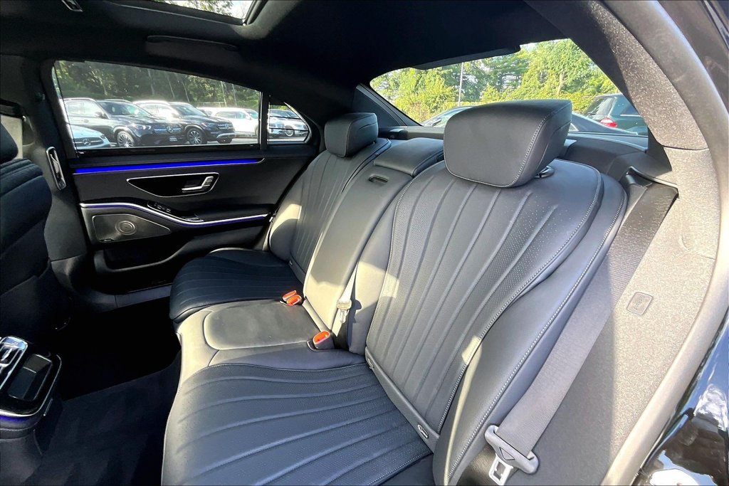 Certified 2023 Mercedes-Benz S 500 4MATIC image 28