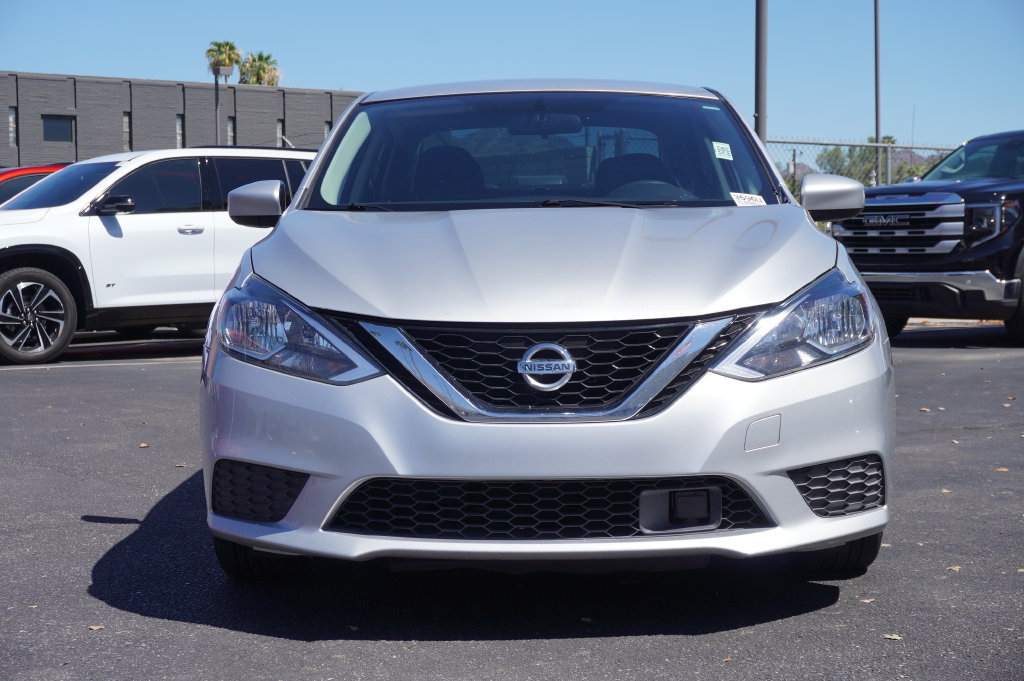Used 2019 Nissan Sentra SV FWD image 5