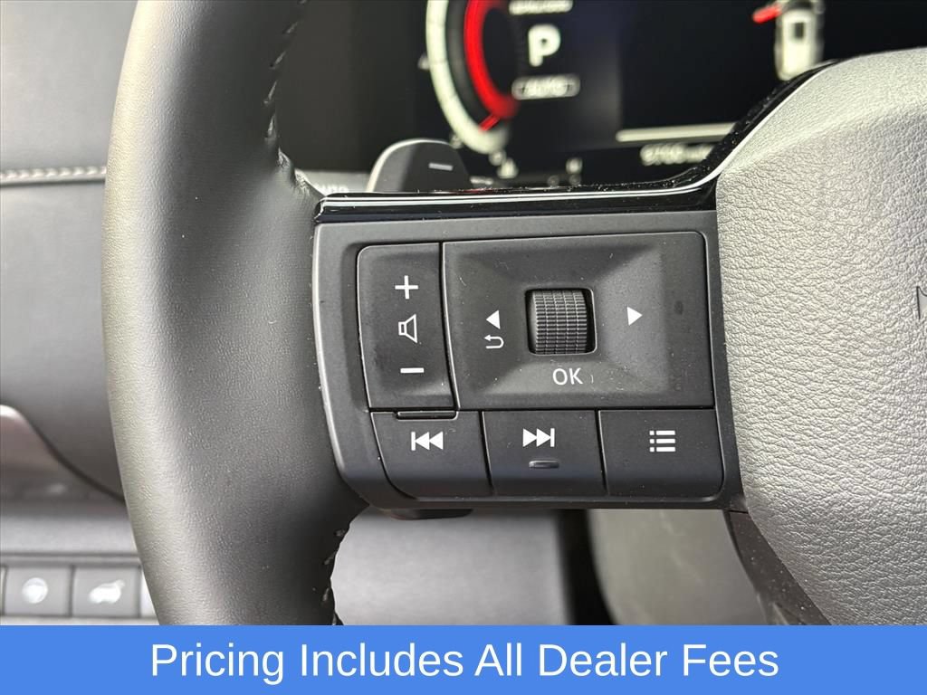 Used 2026 Nissan Pathfinder SL AWD/4WD image 11